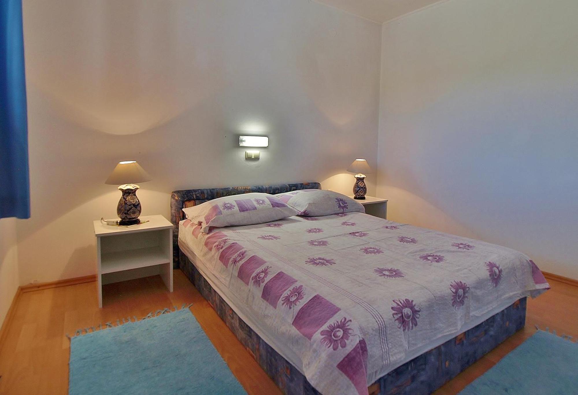 Apartments Eufemija Раб Экстерьер фото